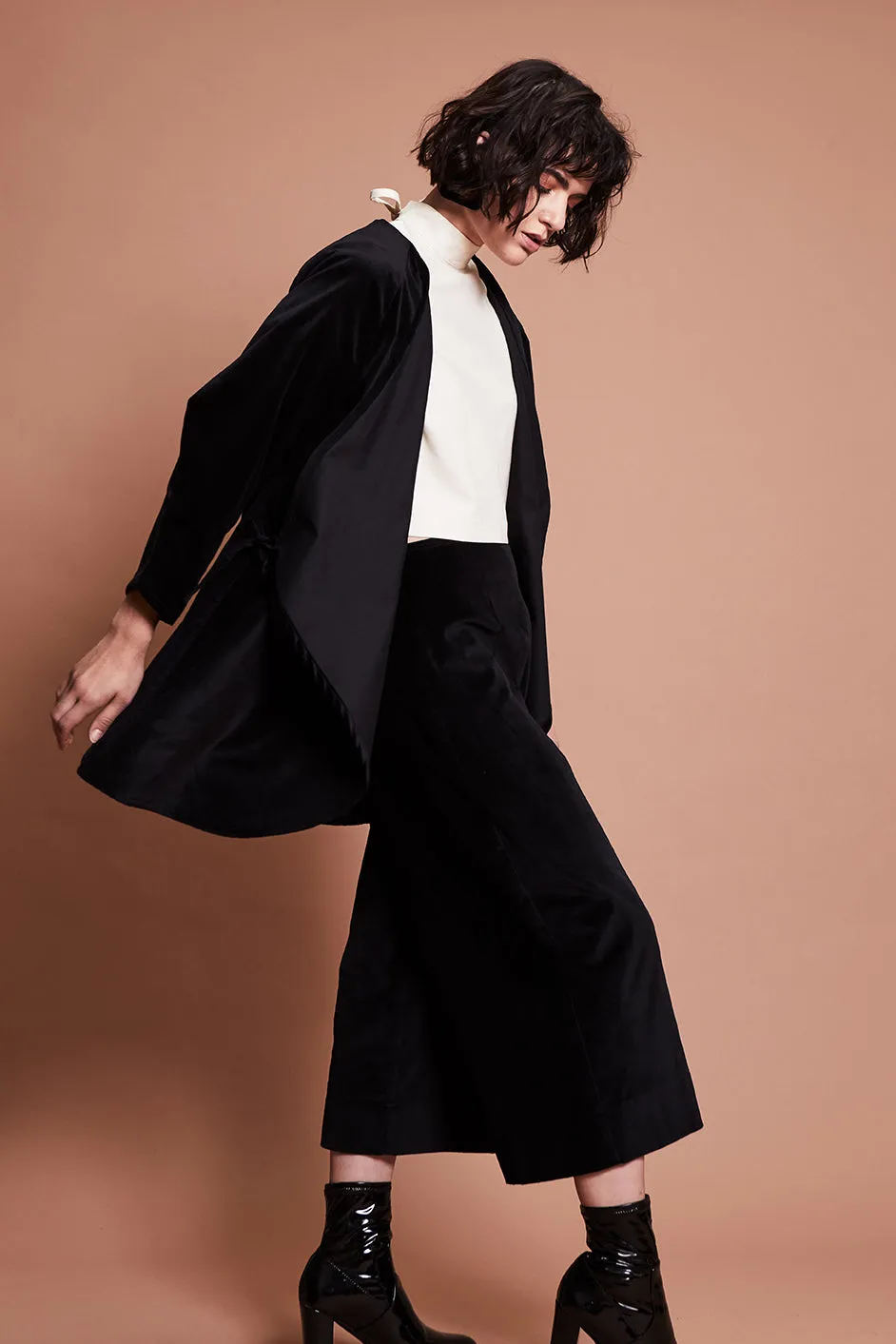 • SAMPLE • VELVET JACKET, CONVERTIBLE [ Black, Cotton ]