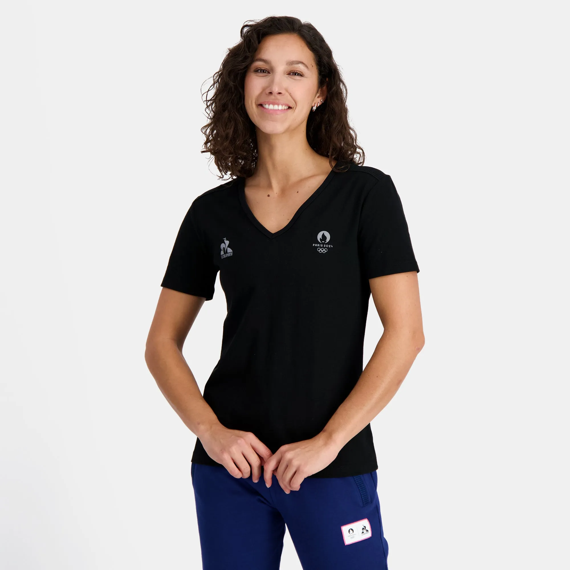 2410392-ESS P24 Tee SS Col V N°1 W black | T-shirt Femme
