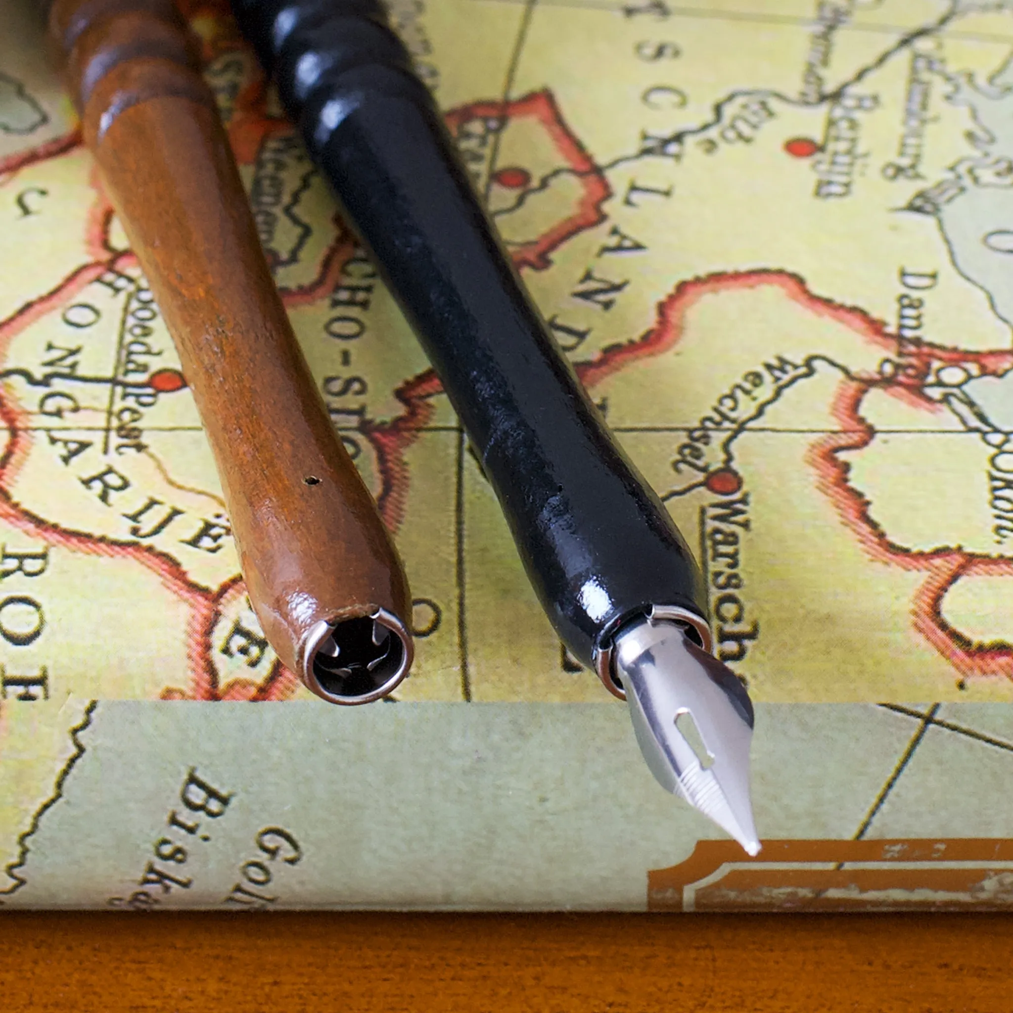 8 Nib Writing Set