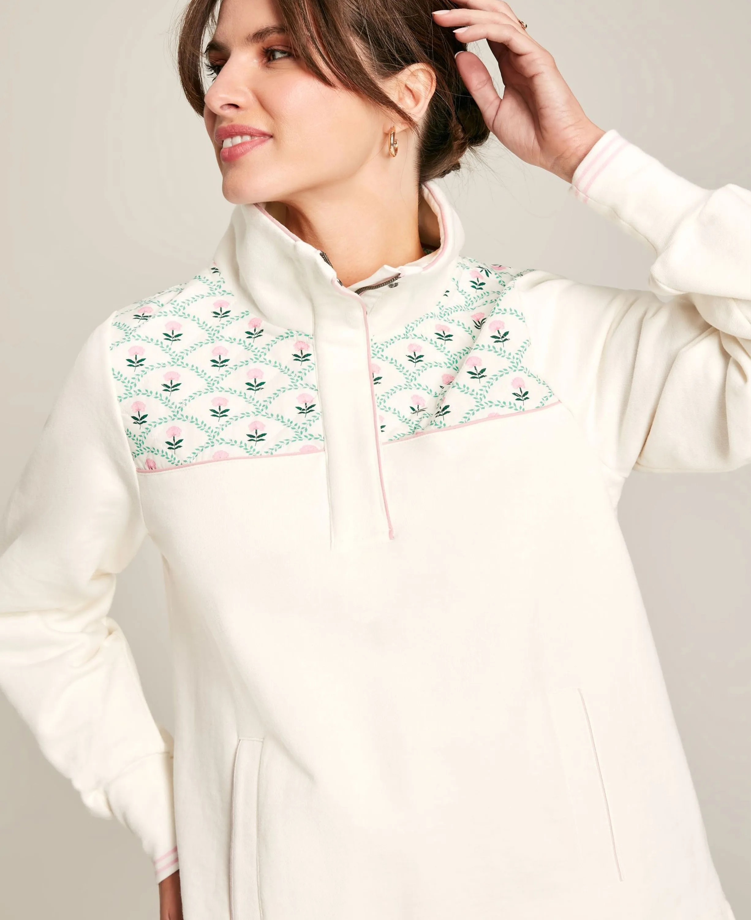 Burnham Funnel Neck Sweatshirt - Cream