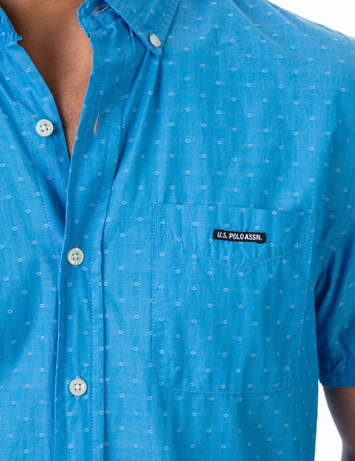 CLASSIC FIT DOBBY PATTERN SHORT SLEEVE SHIRT