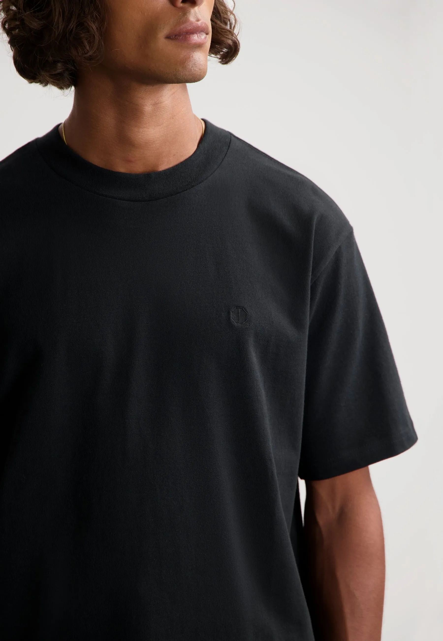 Collin Short-Sleeve Tee