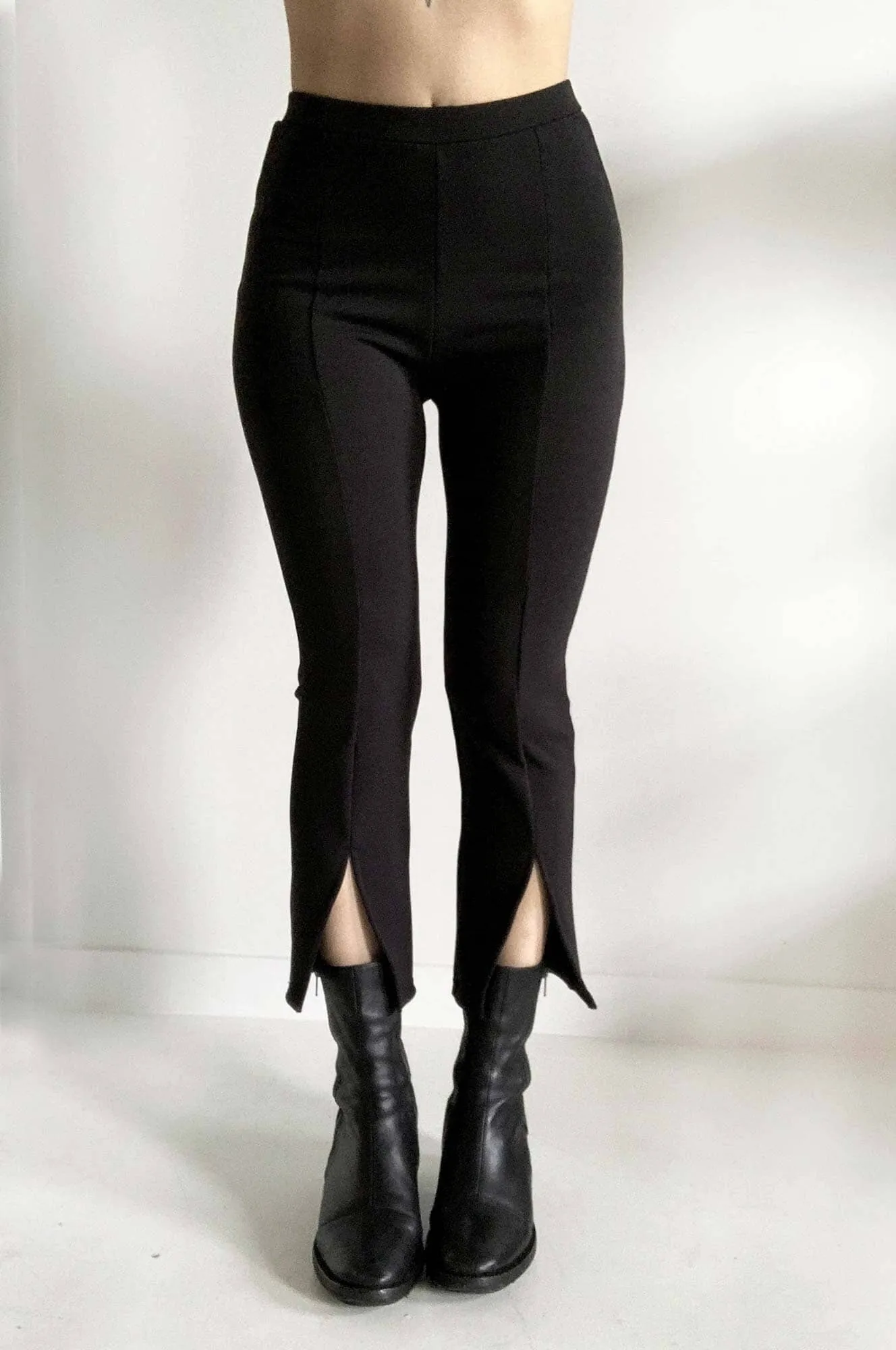 Elise Split Flare Crop Pants