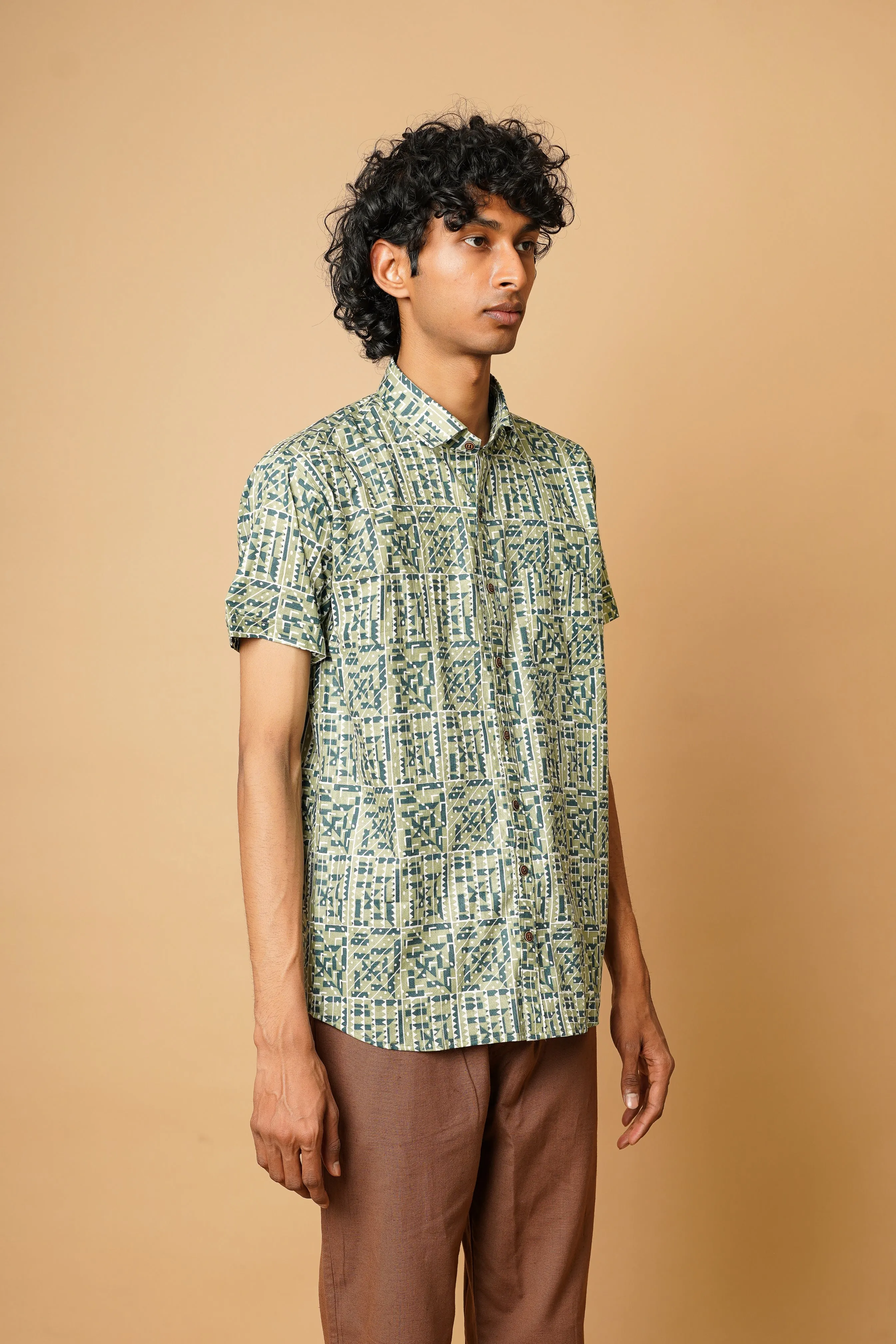Hand Block Men's Half Sleeves Shirt