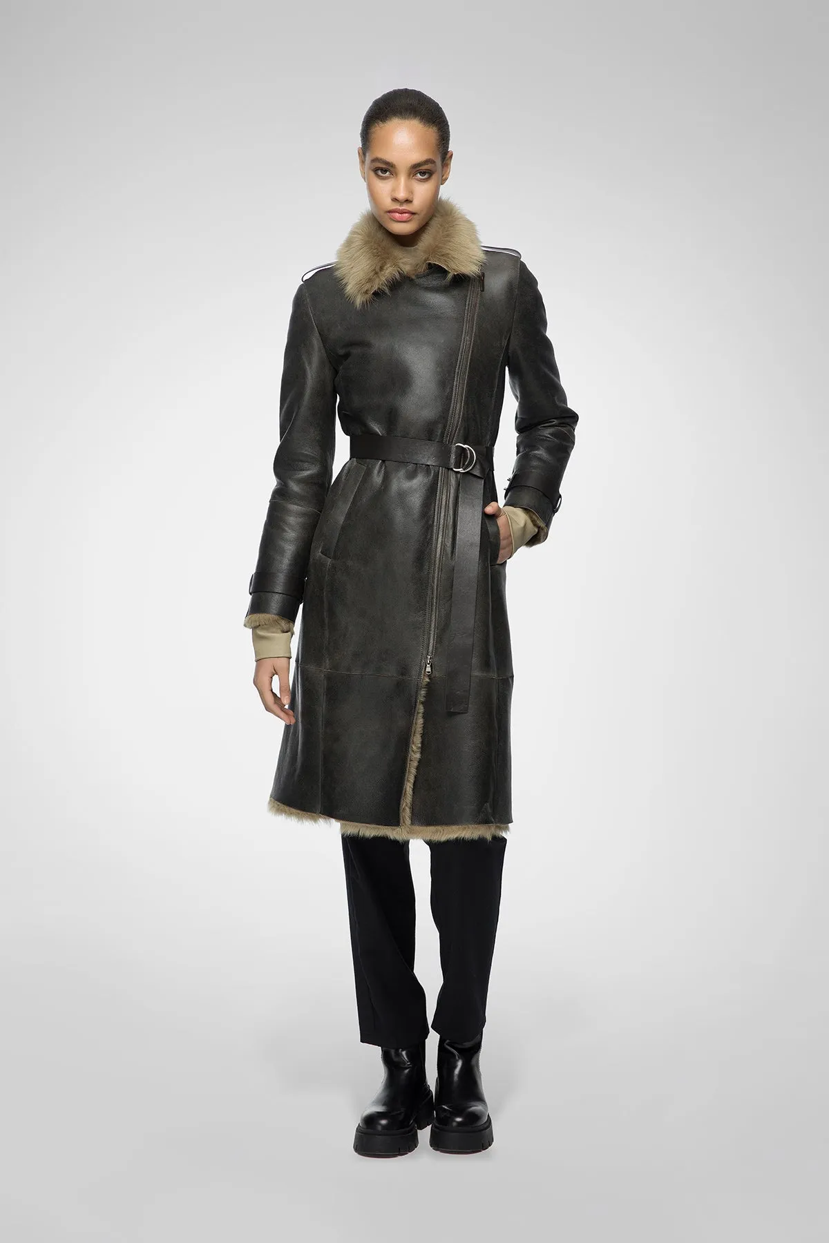 Harmony - Desert Beige Shearling Coat