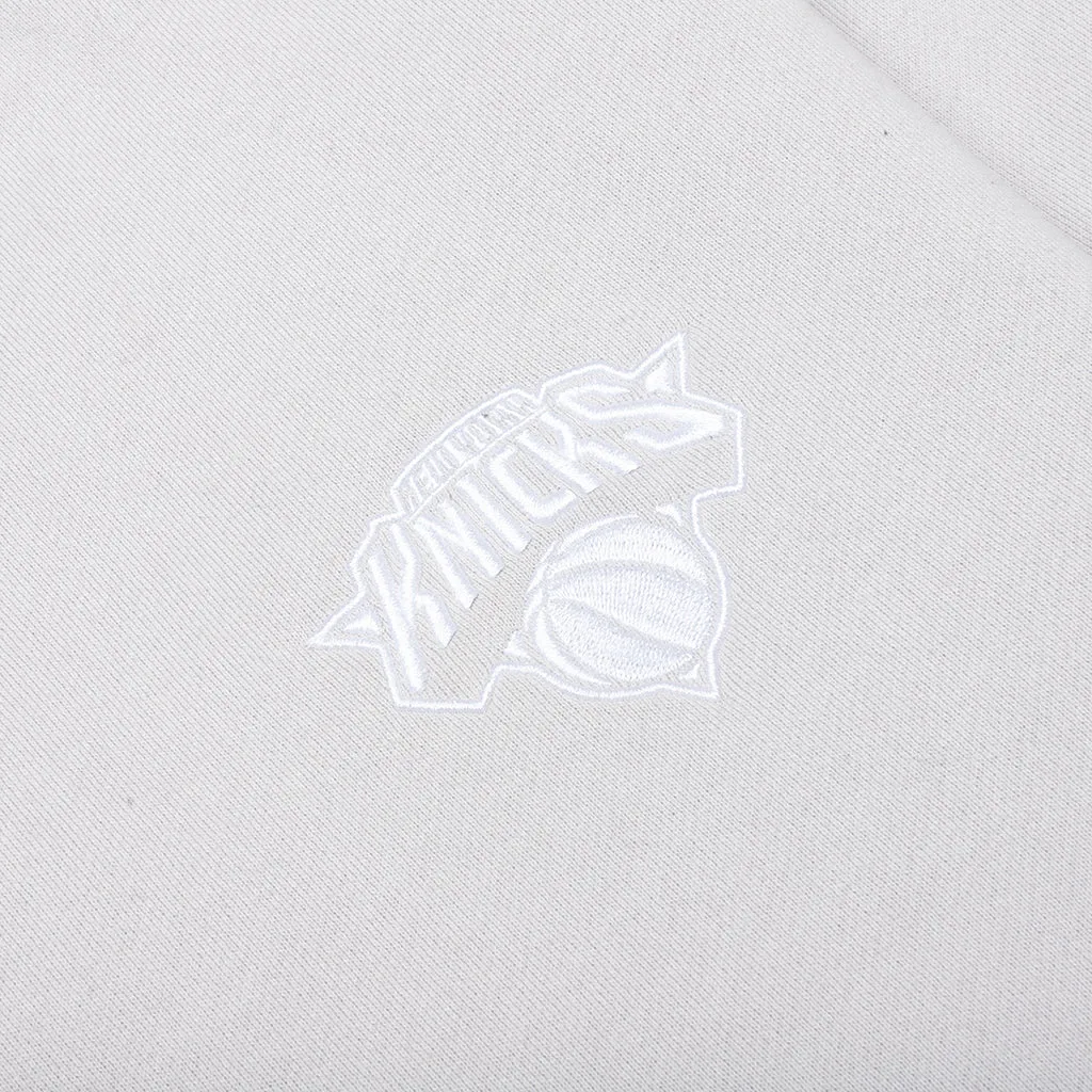 New York Knicks Puff Print Crew Fleece - Off-White