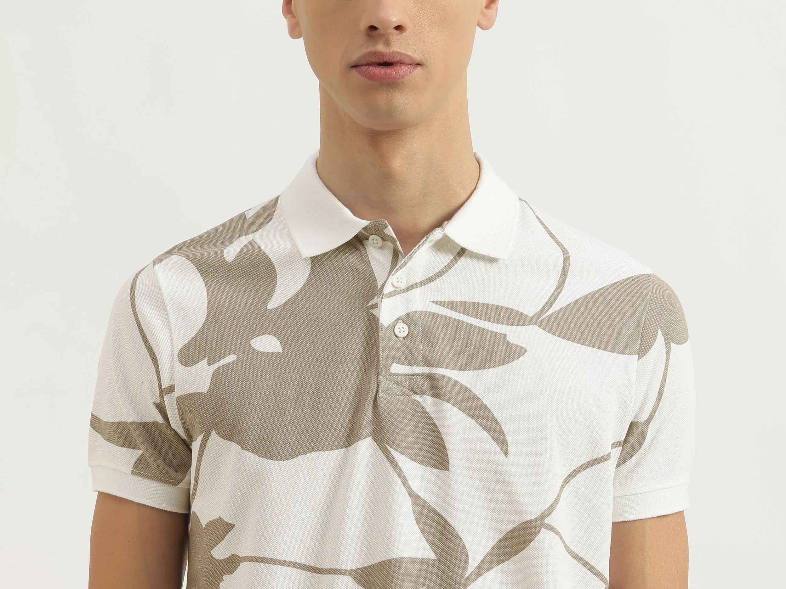 Regular Fit Polo Neck Floral Print Tshirt