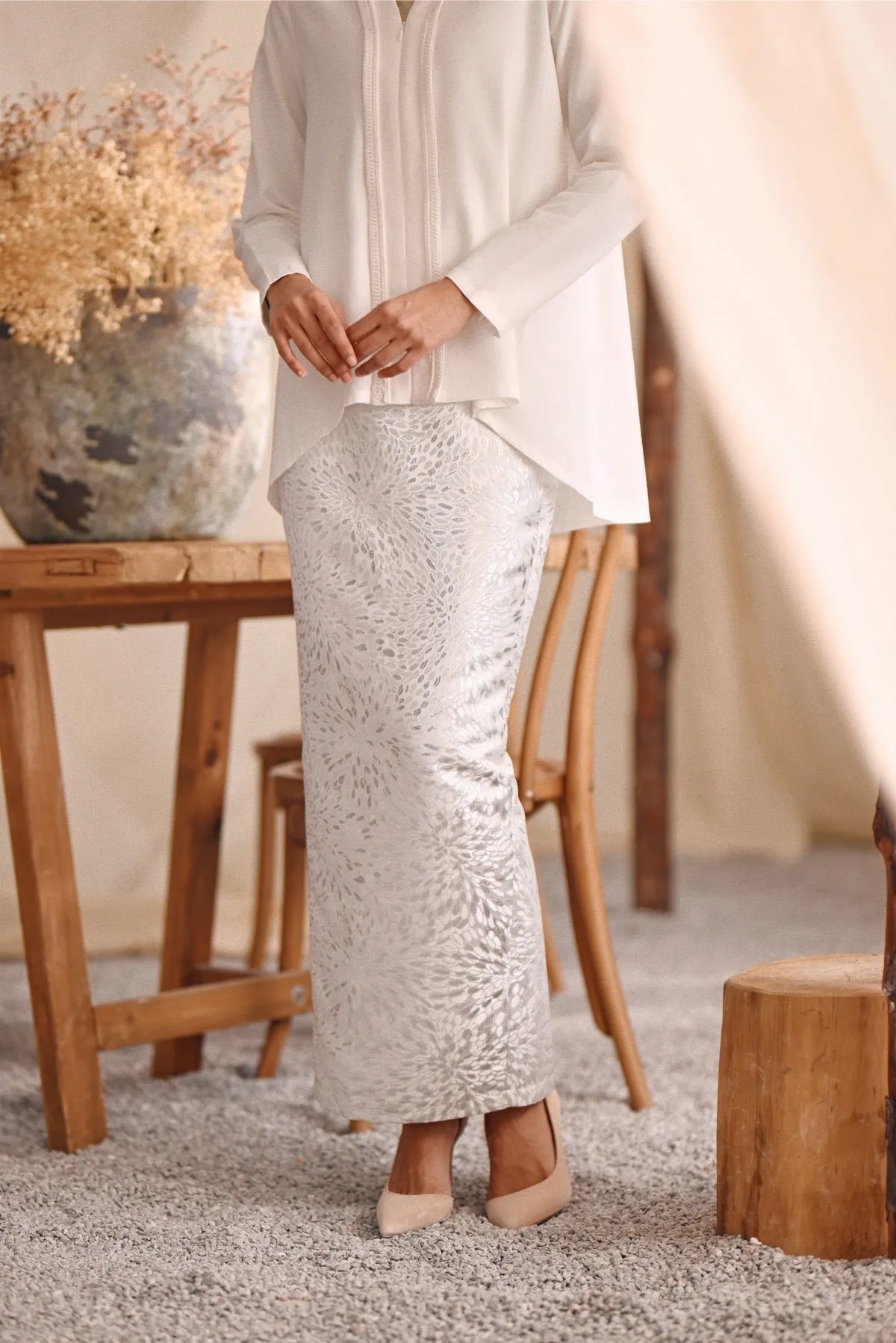 The Bayu Women Jacquard Skirt - Spring Ice