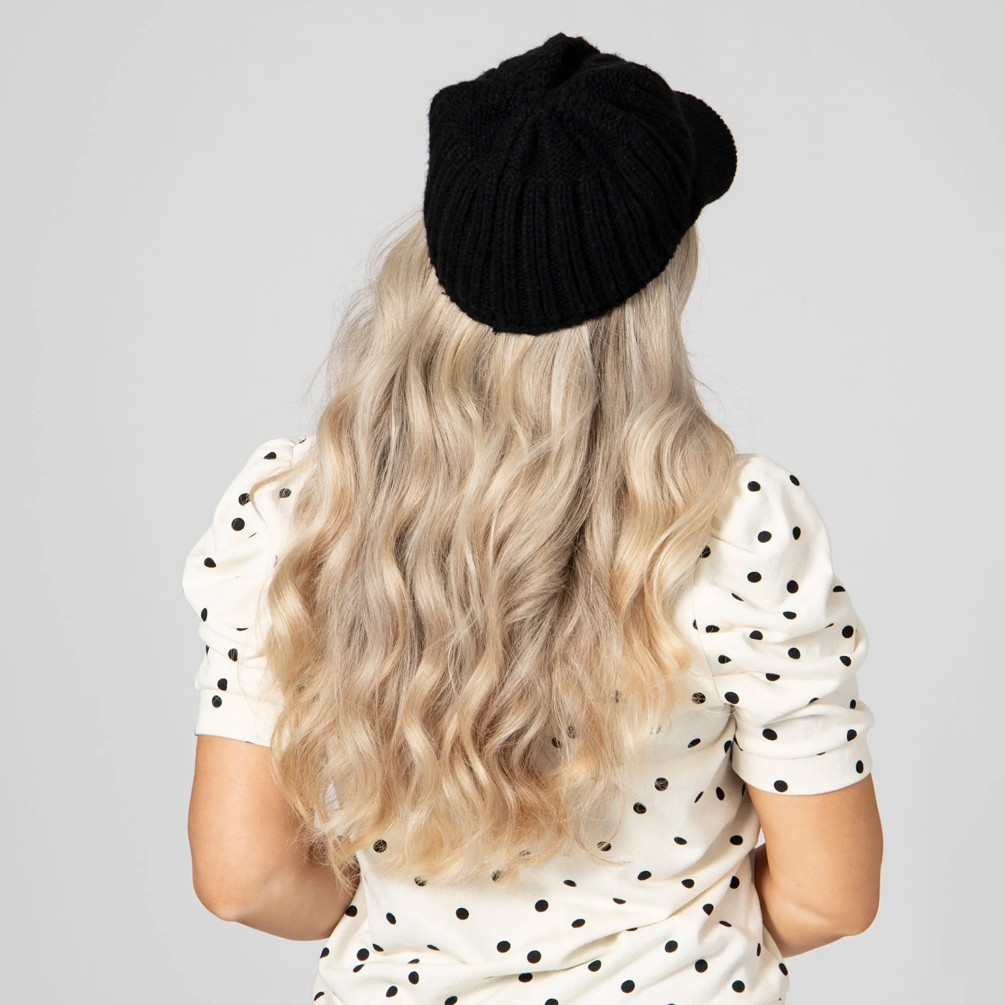 Women's Ribbed Knit Cap