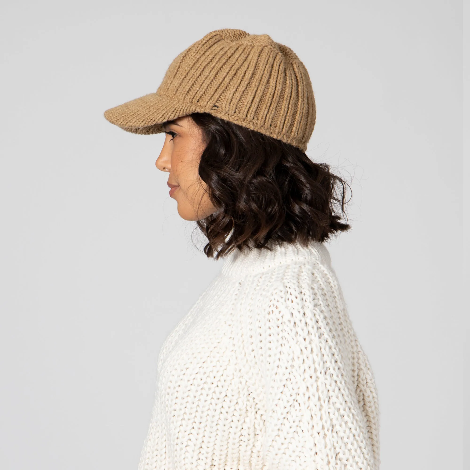 Women's Ribbed Knit Cap