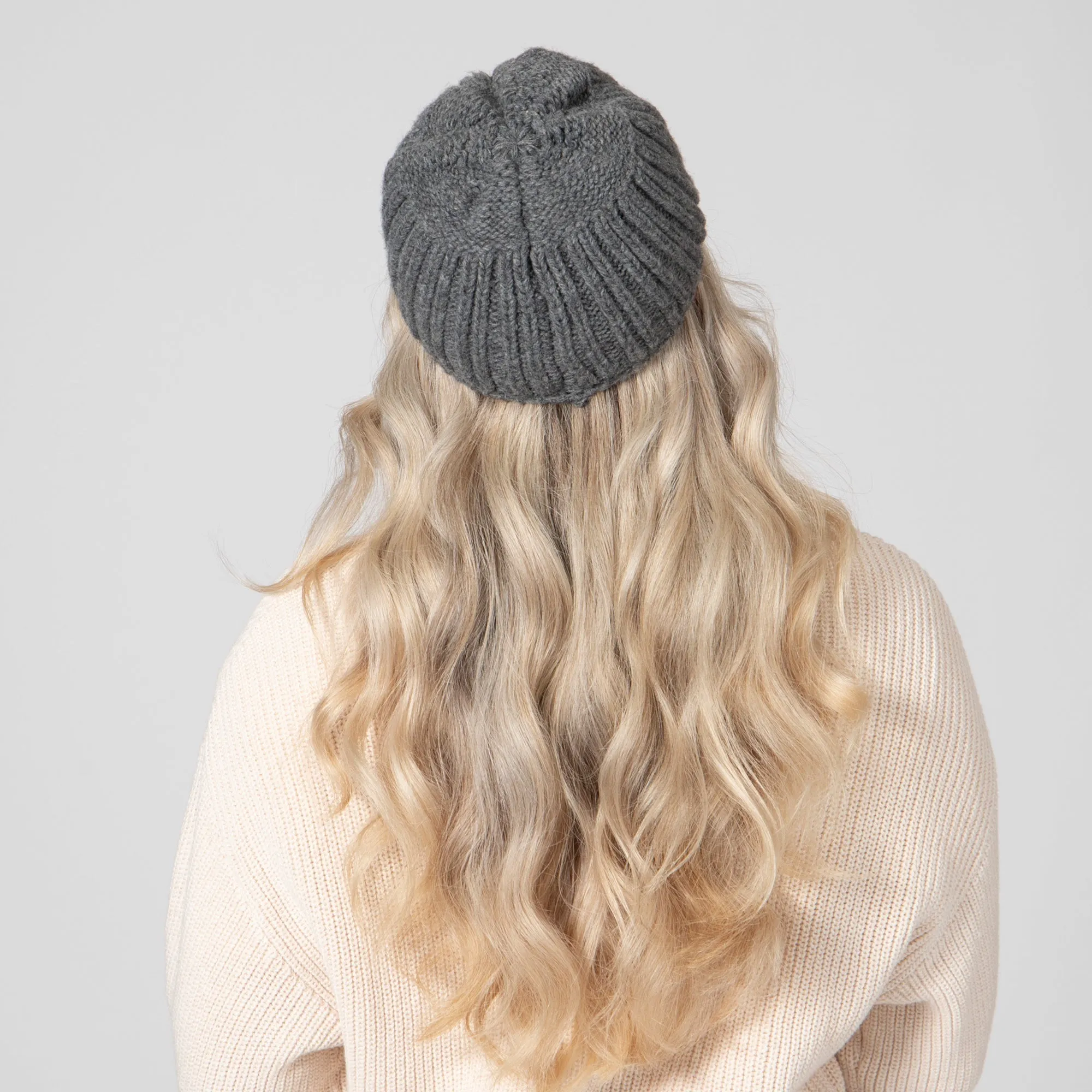 Women's Ribbed Knit Cap