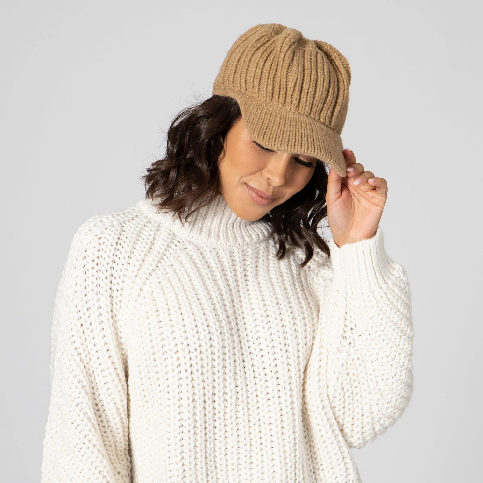 Women's Ribbed Knit Cap