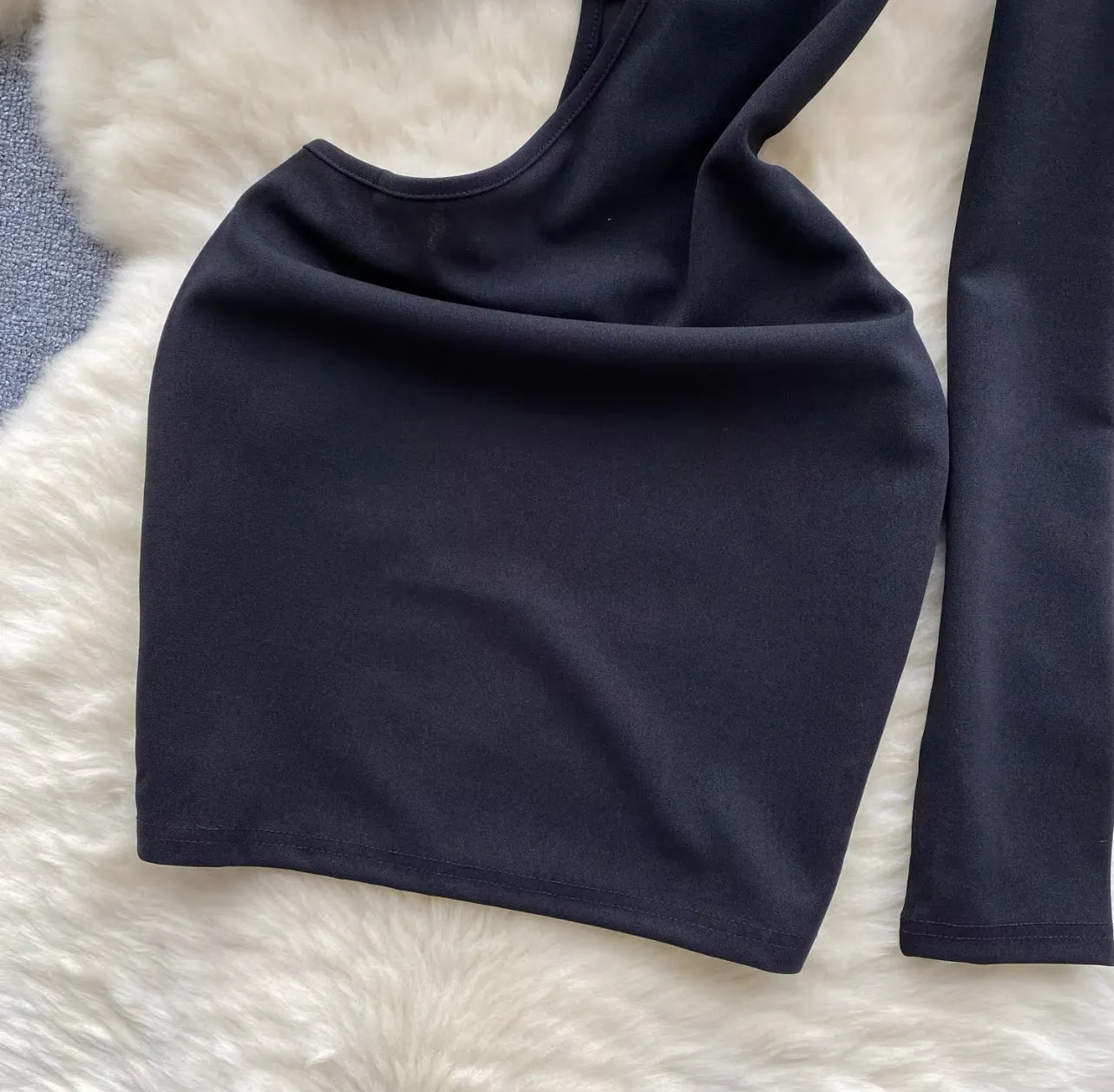 “Yala” One Sleeve Bodycon Dress